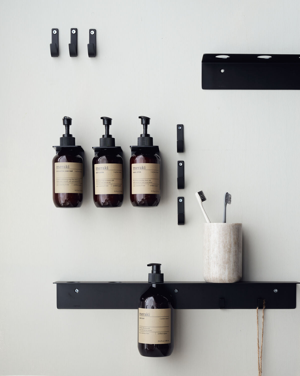 Soporte Botes Negro | Meraki