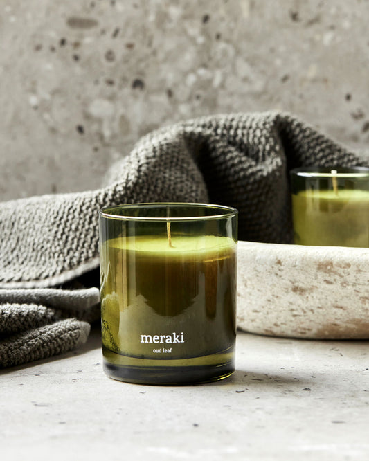 Vela Aromática Oud Leaf 200 gr | Meraki